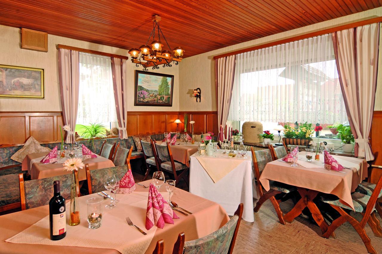 ביספינגן Landgasthaus Zum Naturschutzpark מראה חיצוני תמונה